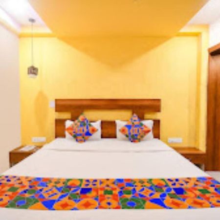 Hotel Sai Jagannath Μπουμπάνεσβαρ Εξωτερικό φωτογραφία